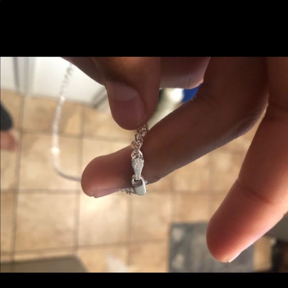 Silver chain - Picture 3 of 4